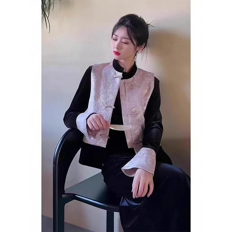 2025秋季新款中式国风盘扣提花马甲外套丝绒内搭上衣半身裙三件套