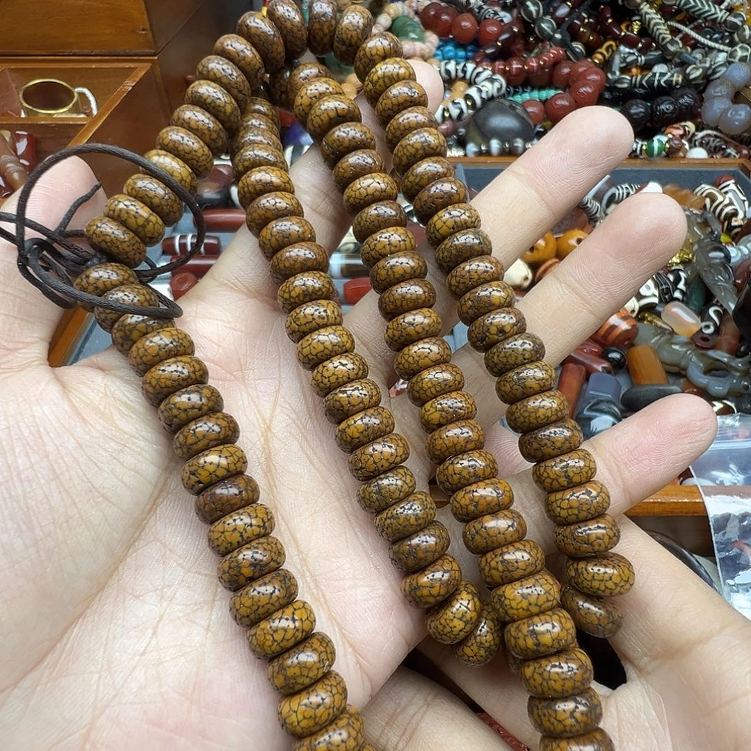 徐***哥玛瑙/玉髓未镶嵌珠宝半成品