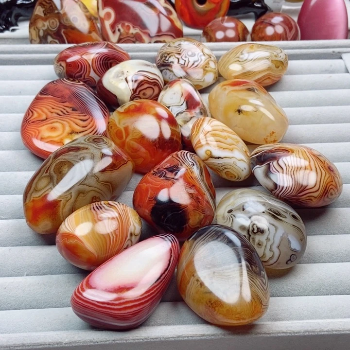 义***未镶嵌玛瑙/玉髓珠宝奇石