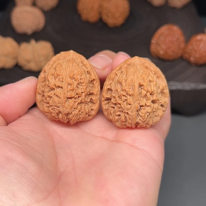 文玩核桃把件高炮南疆 36+