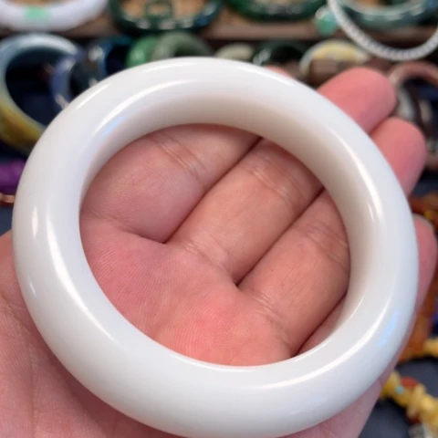 【闪购商品】颈饰未镶嵌翡翠心**惜