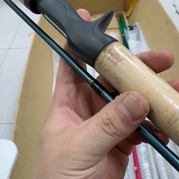 碳素1.8m以下草****衫鱼竿钓鱼竿88899000
