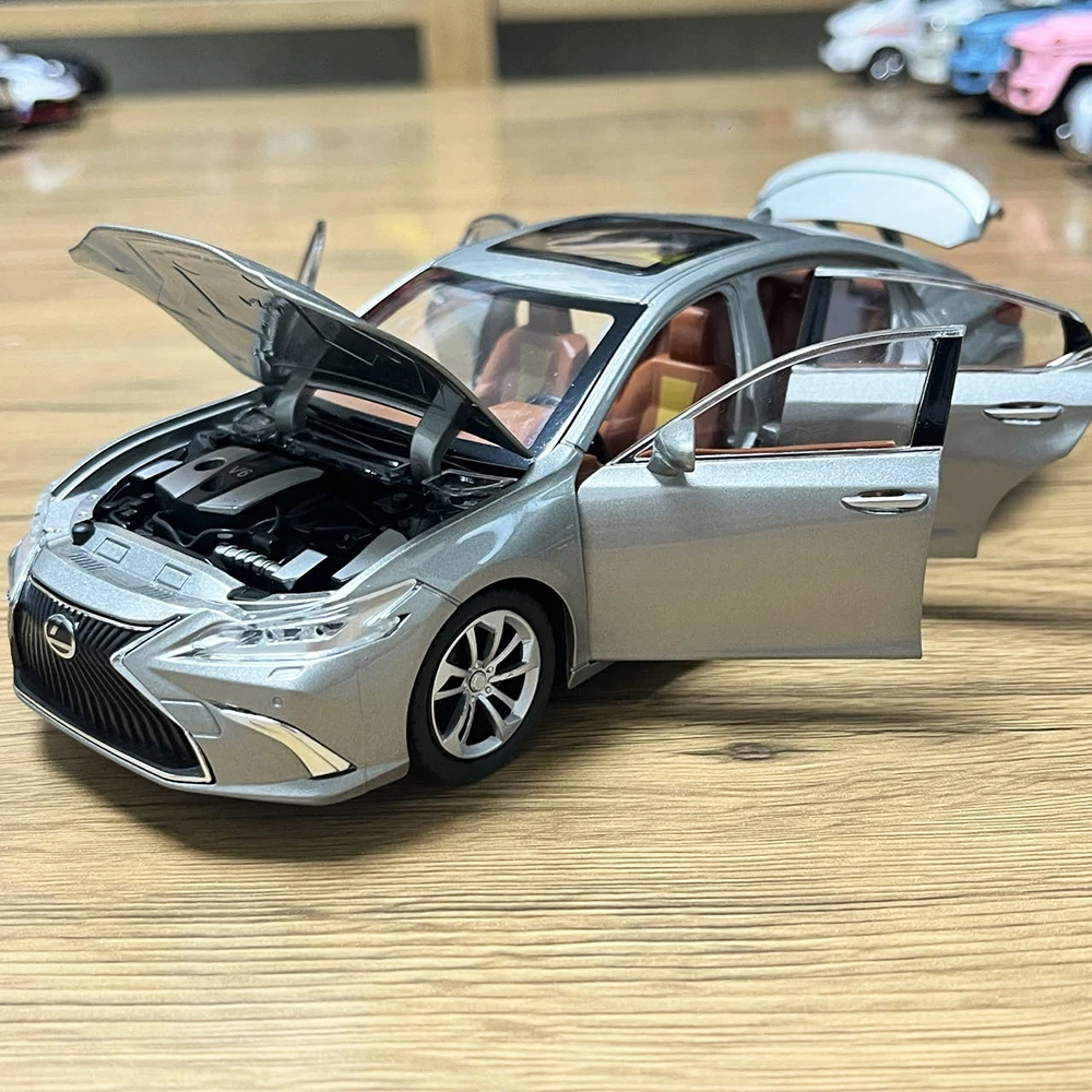 合金汽车模型雷克萨斯ES300仿真金属车模玩具全开门回力声光盒装