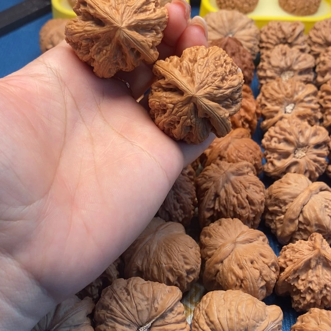文玩核桃把件粗筋40