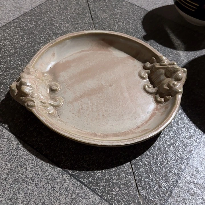瓷片陶瓷盘子碗啥都有