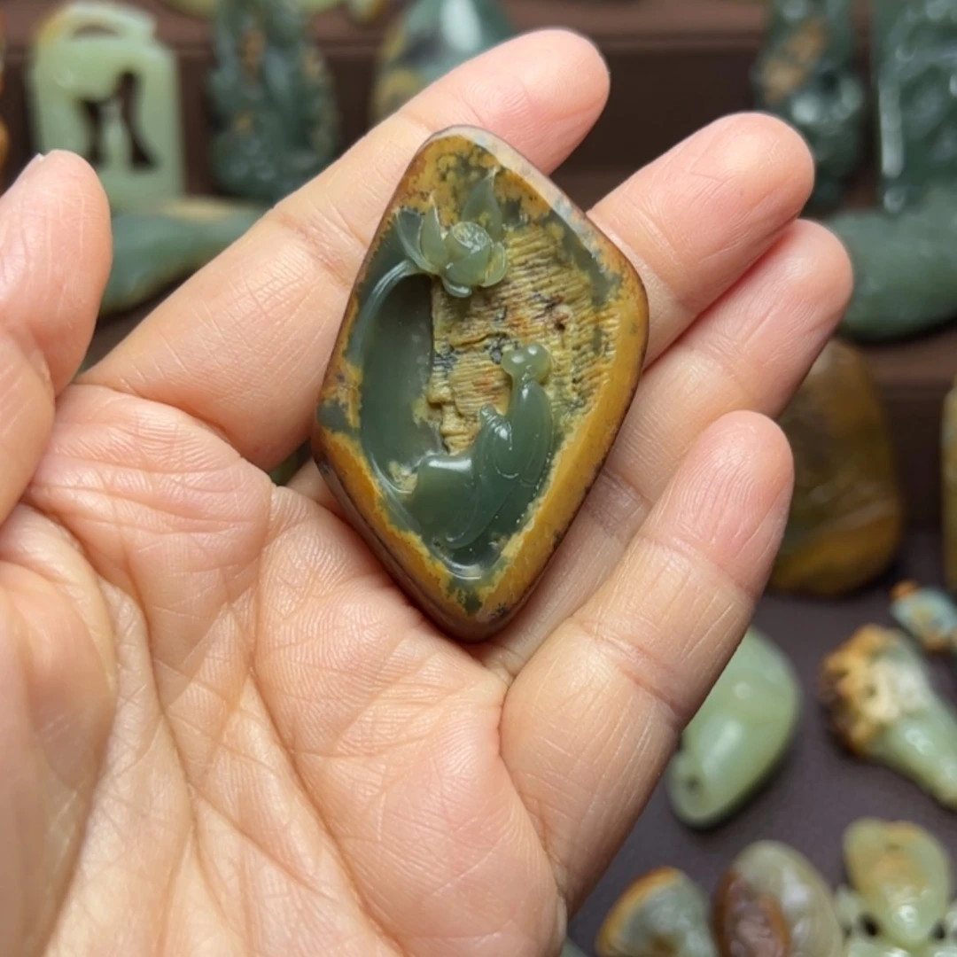 【闪购商品】岫岩河磨玉（透闪石质玉）未镶嵌颈饰