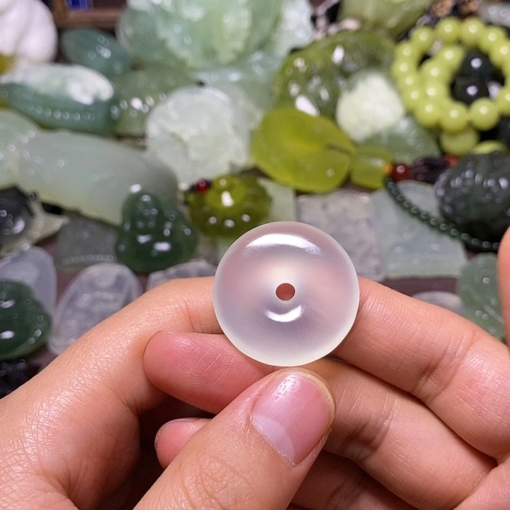 岫玉未镶嵌岫玉挂件