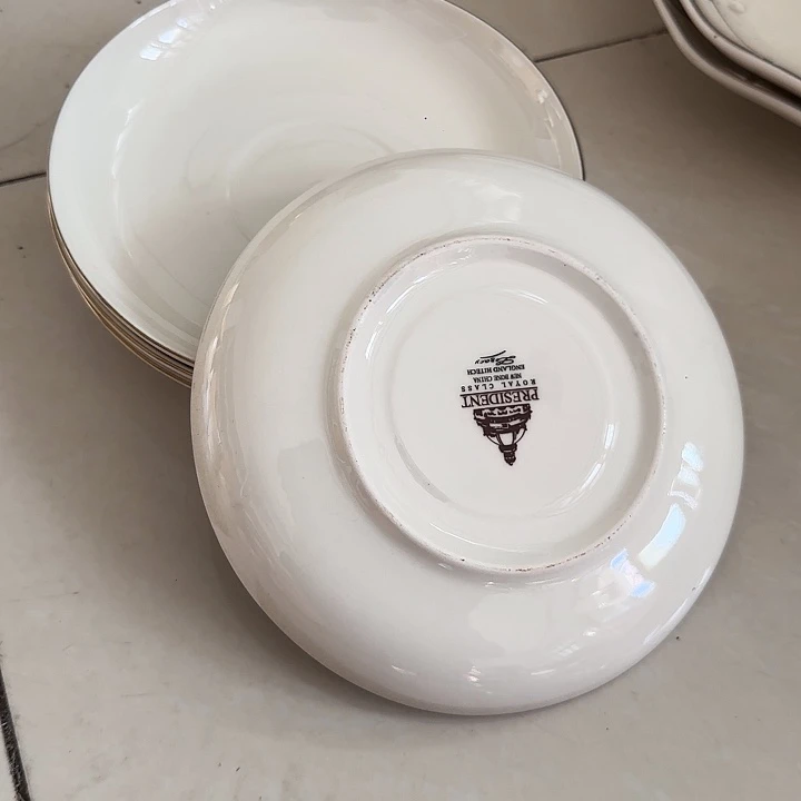 瓷片陶瓷盘子碗啥都有