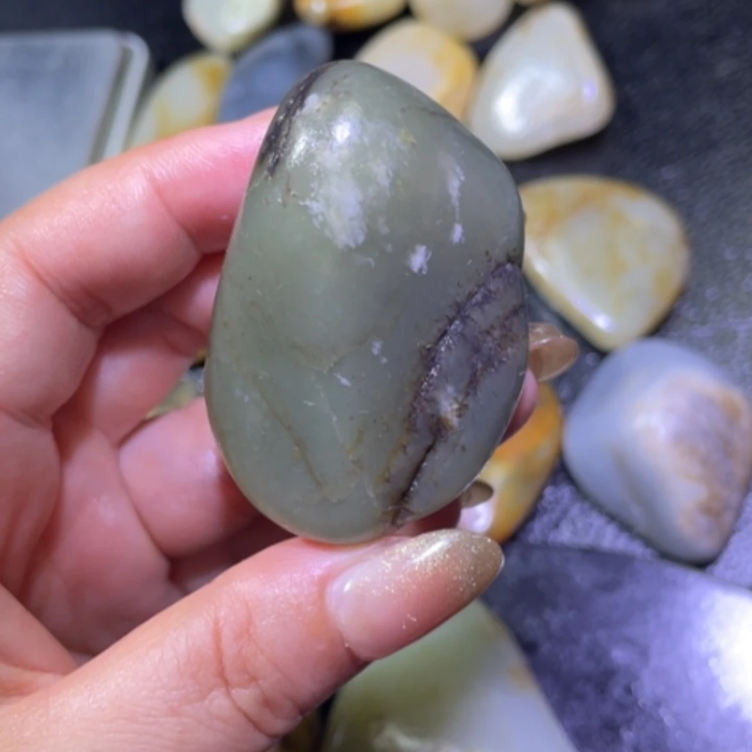 【闪购商品】颈饰未镶嵌和田玉