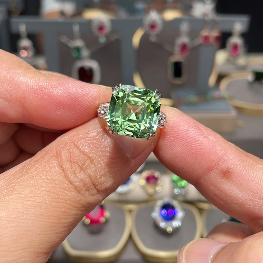 碧玺戒指18K金镶嵌12.09ct