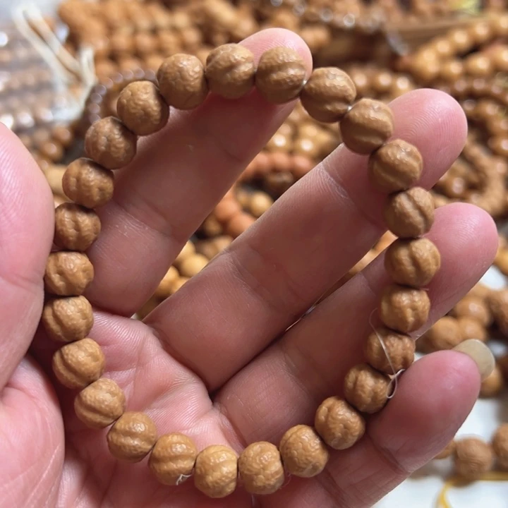 10左右灵蛇瑕疵自己找