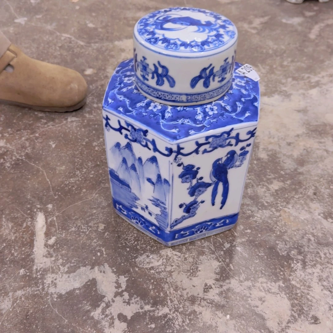 默认微瑕。介意勿拍