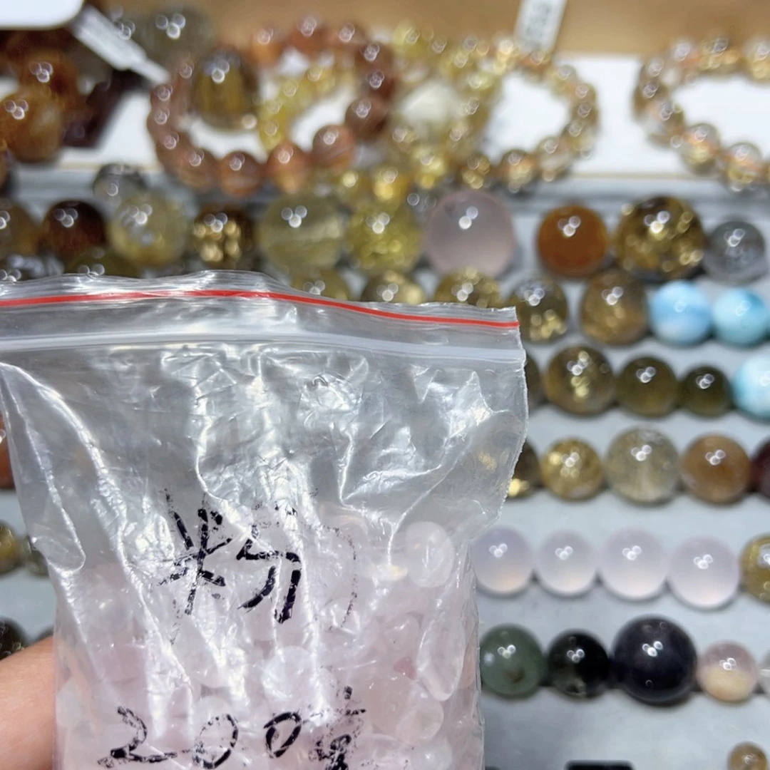 未镶嵌颈饰水晶天然水晶