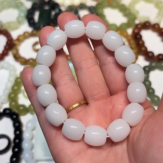 蛇纹石玉未镶嵌手串