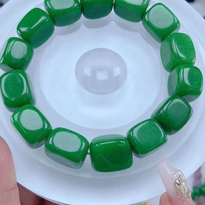 翡翠手链未镶嵌手链