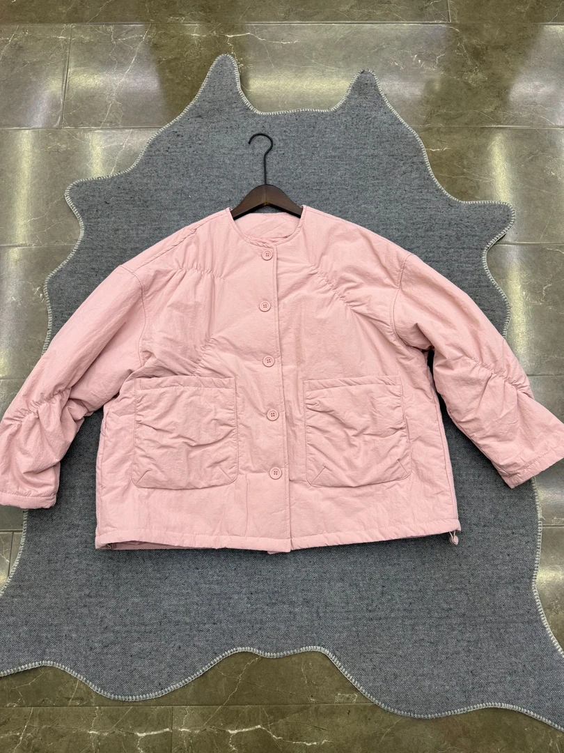 依舍家-三色扩版休闲棉服