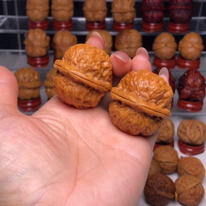 文玩核桃吊坠云*2粗筋大铁锤