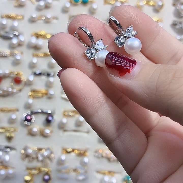 淡水珍珠合金耳饰