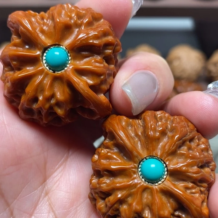 文玩核桃把件宫灯39尺寸