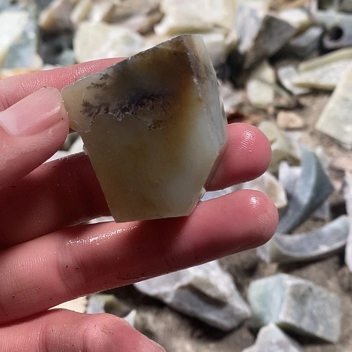 和田玉（糖玉）未镶嵌珠宝半成品