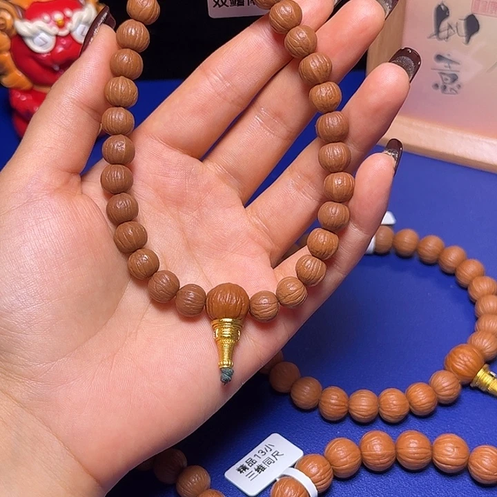 孤***哥吊坠猴头核桃南瓜