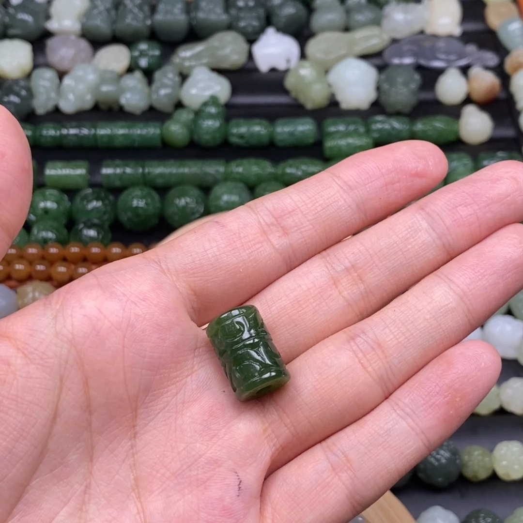 和田玉未镶嵌颈饰林*木