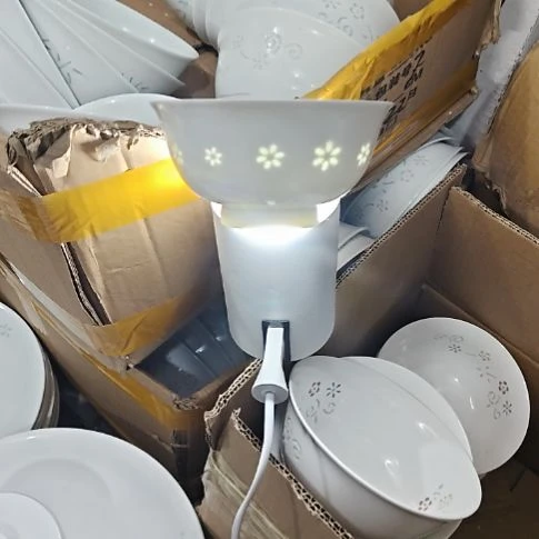 瓷玲珑白色4.5寸吃饭碗6个微瑕疵