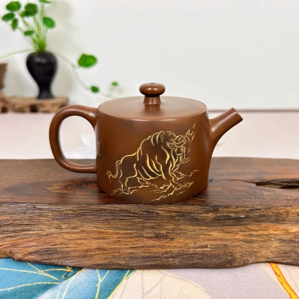 160cc球孔宽口漫山壶 坭兴陶手工茶壶刻绘生肖牛壶功夫茶具定制