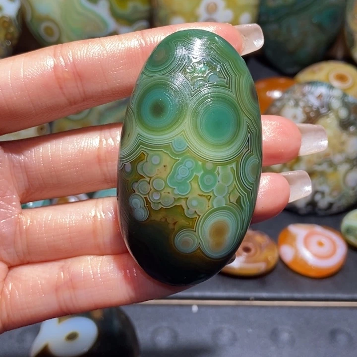 【闪购商品】玛瑙/玉髓未镶嵌珠宝奇石32
