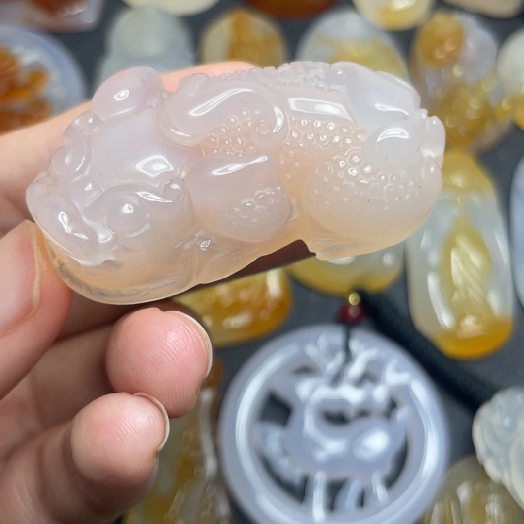玛瑙/玉髓未镶嵌颈饰