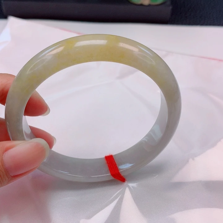 翡翠未镶嵌手镯59圈