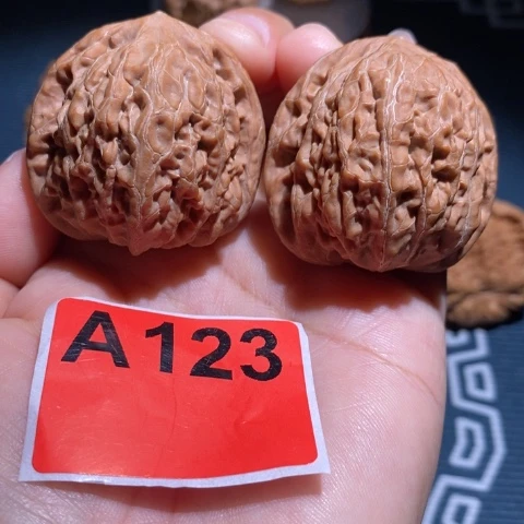 文玩核桃吊坠40铁锤