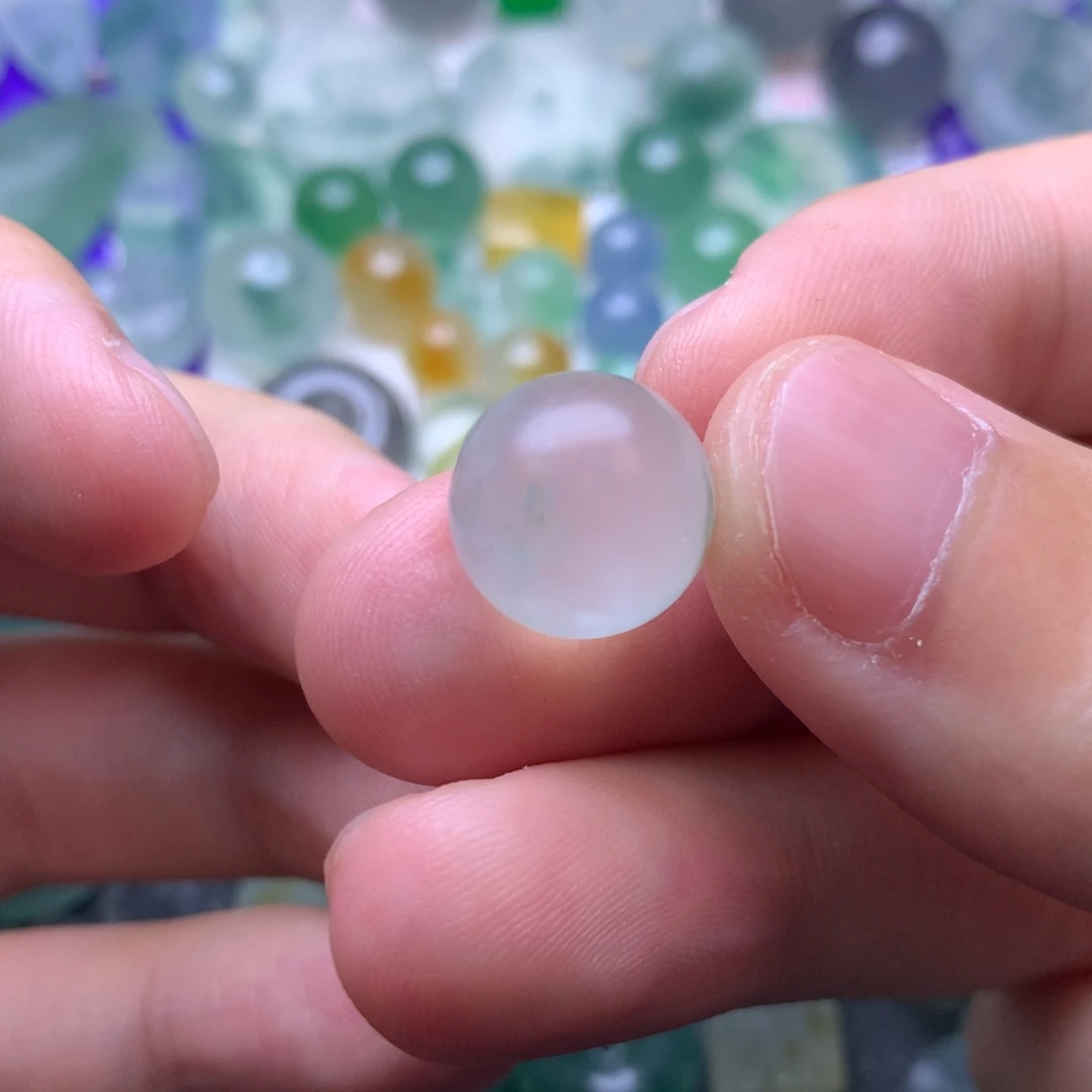 定制翡翠未镶嵌珠子