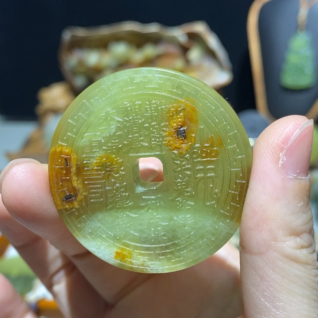 岫玉未镶嵌颈饰颈饰37