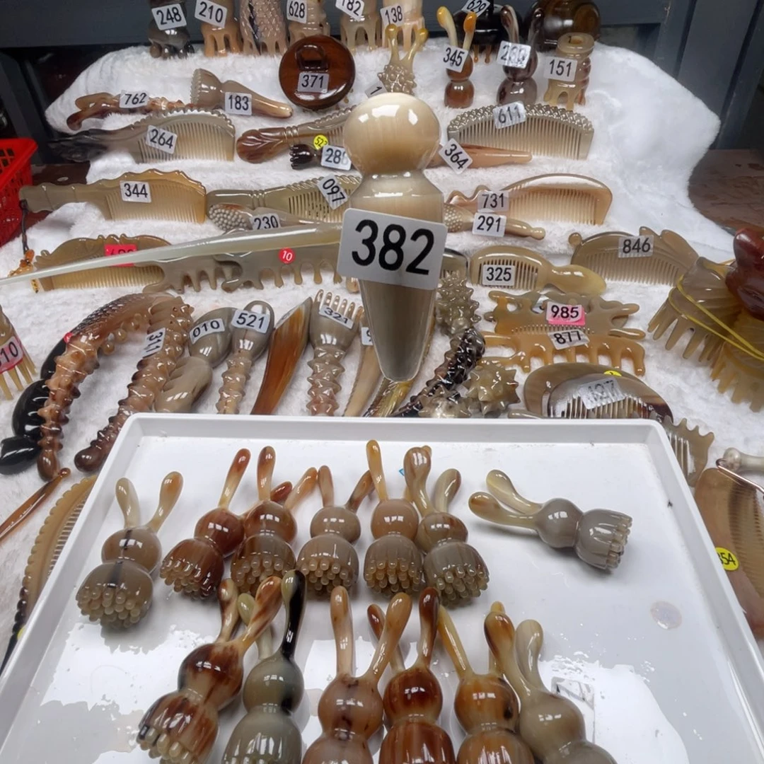 吖***吖牛角梳牛角福利款