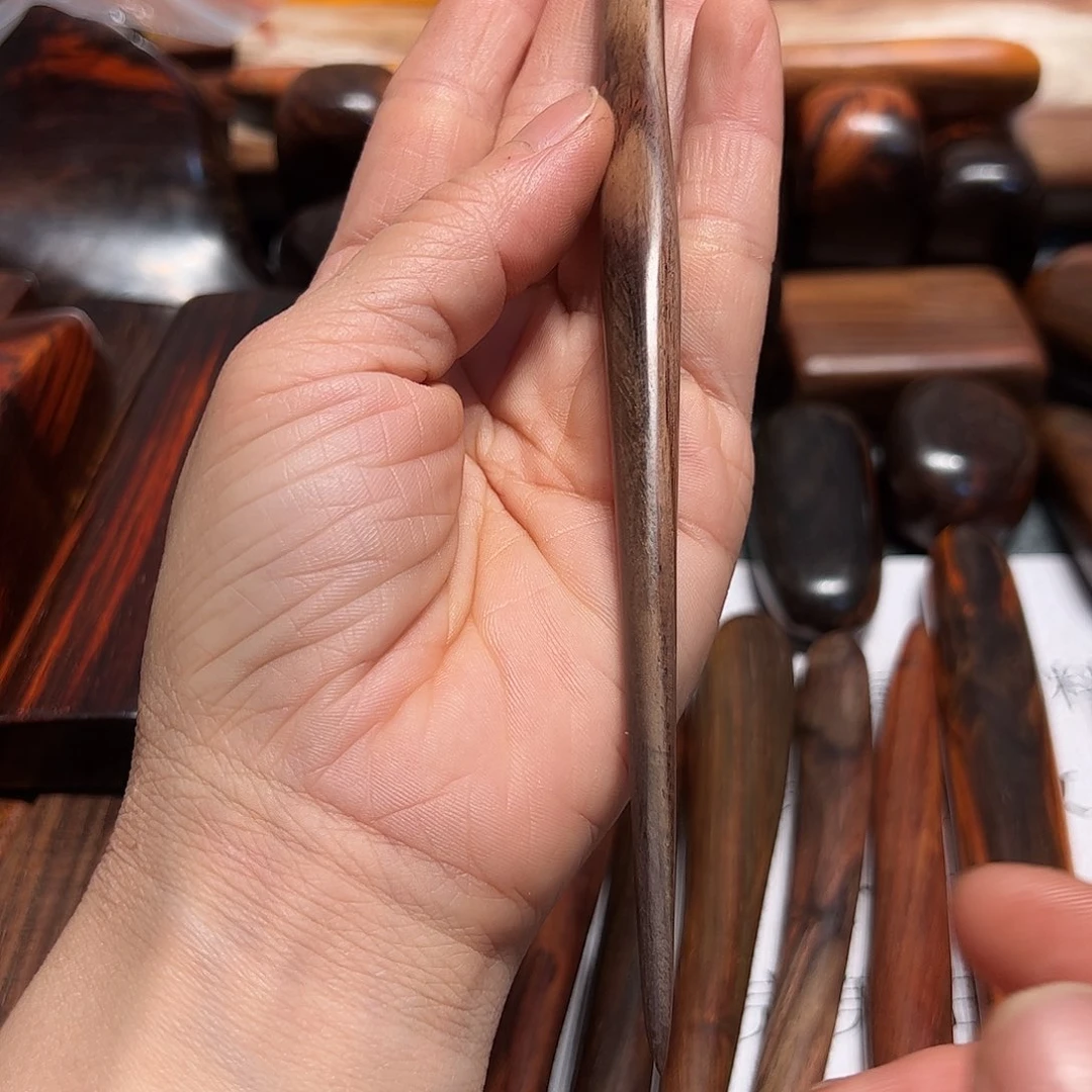 交趾黄檀（大红酸枝）✧**✧