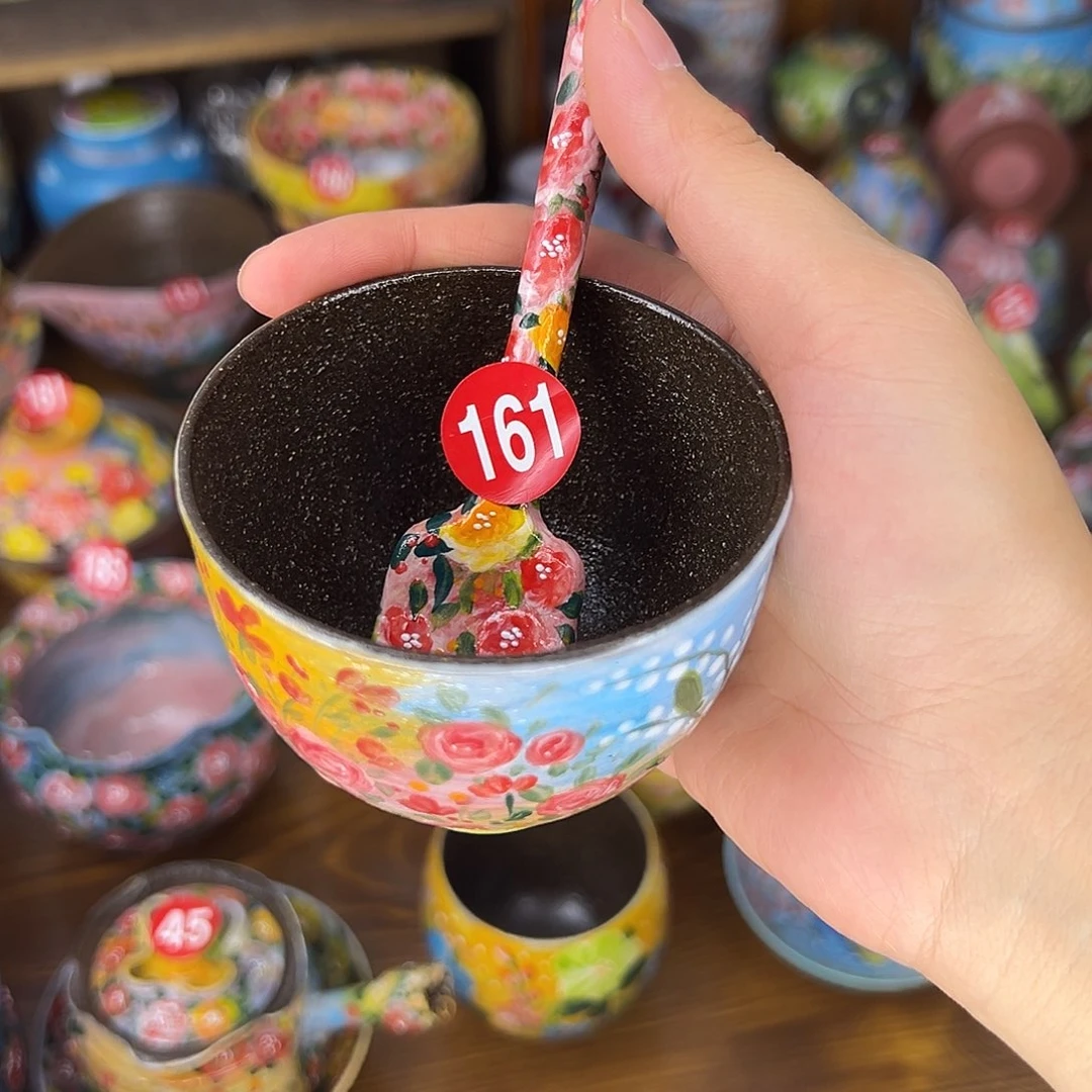 泥塑哆****藏紫砂手绘杯子