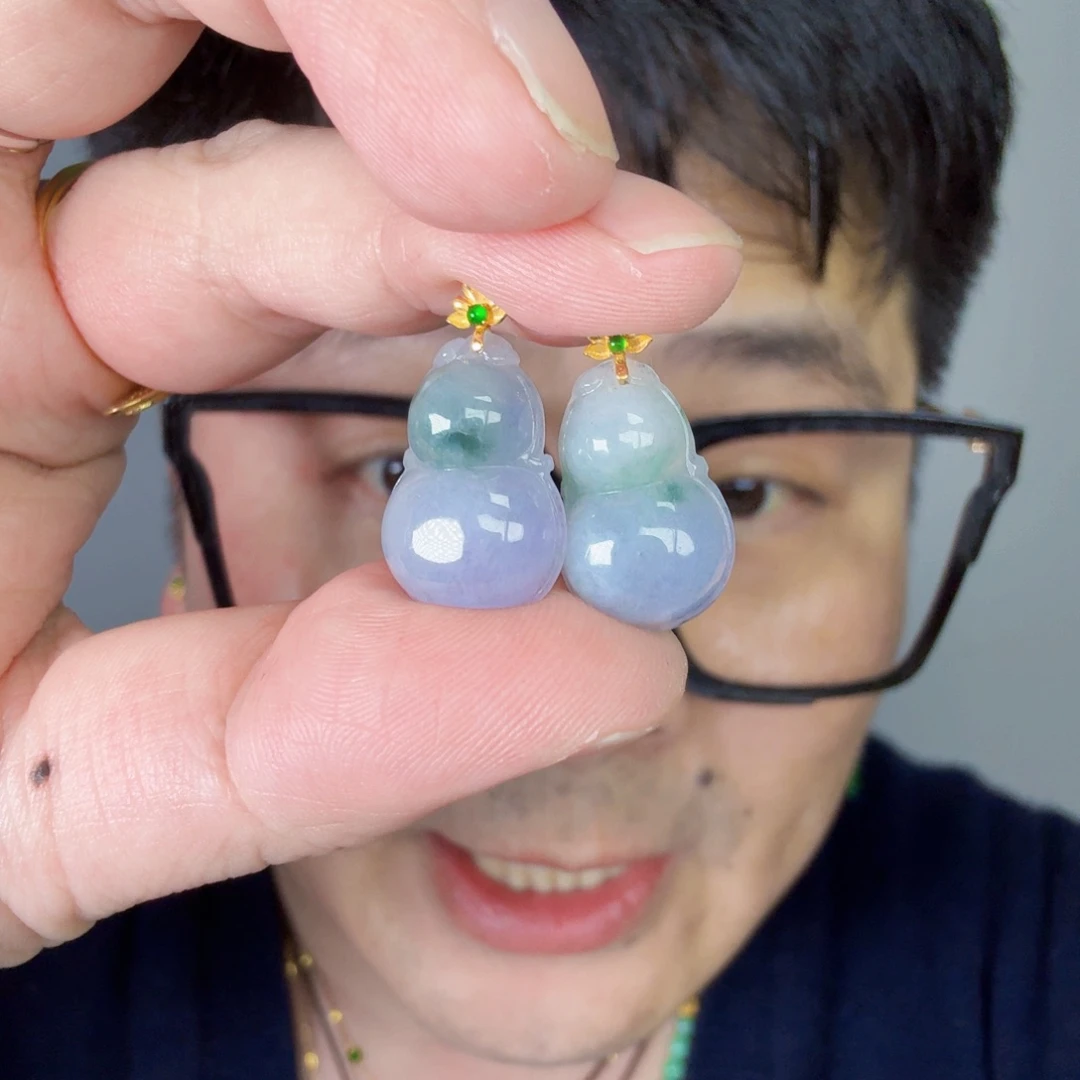 翡翠18K金镶嵌颈饰多样性一个