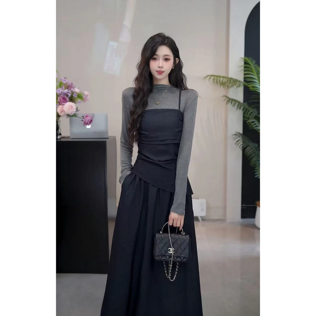 YUANLIANSU/圆脸酥【镜水无忧】设计感吊带+拼色连衣裙两件套女秋季