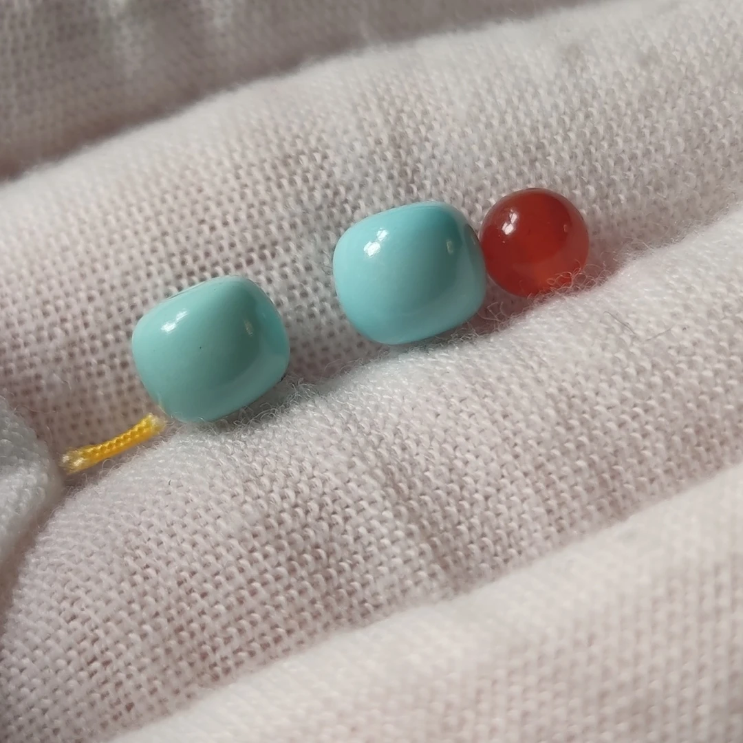 尺寸6.2mm玛瑙南红珠一对