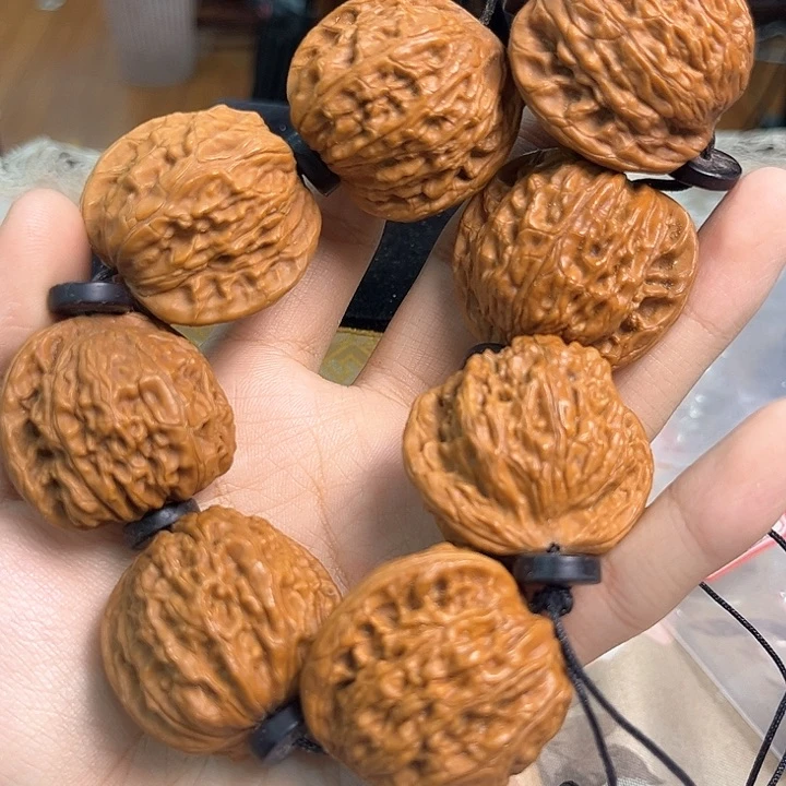 文玩核桃把件大****飞磨盘手持