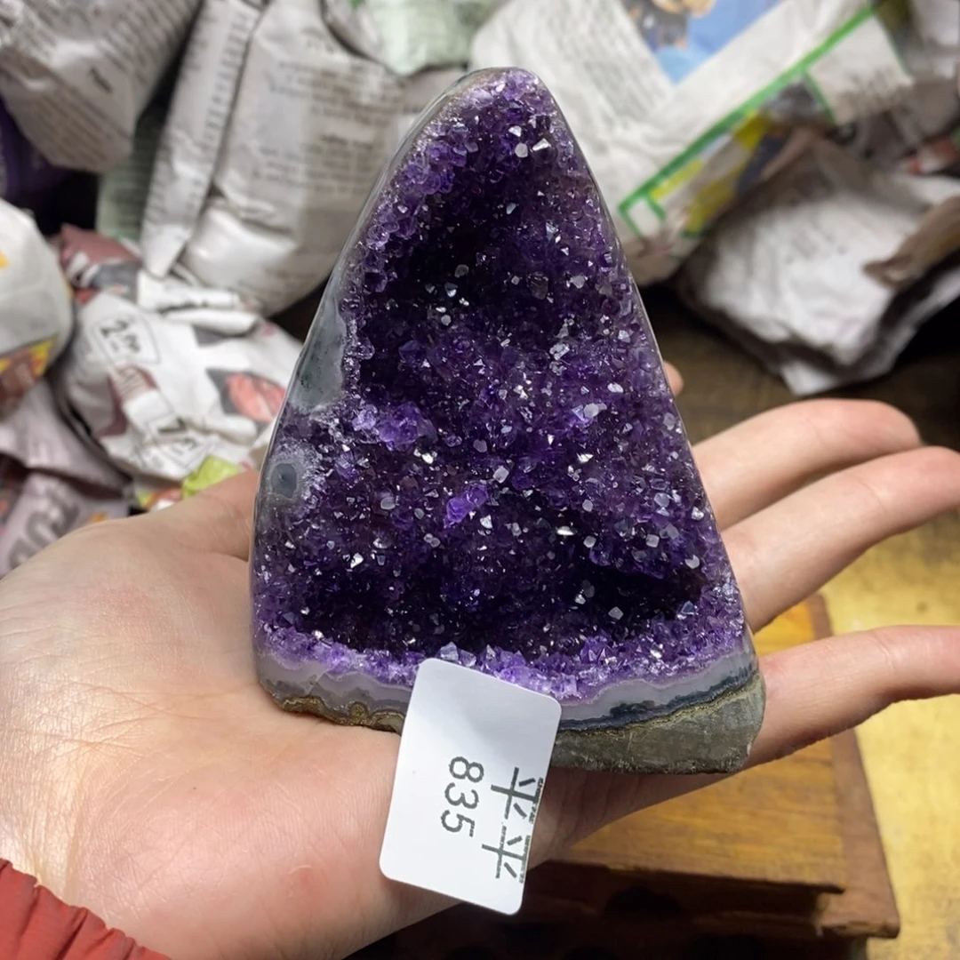 紫晶乌拉圭未镶嵌