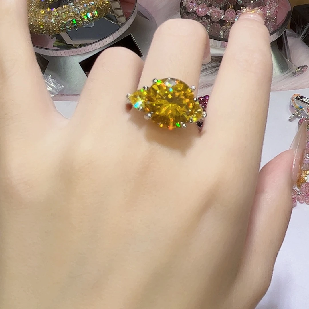 合成立方氧化锆钛钢戒指