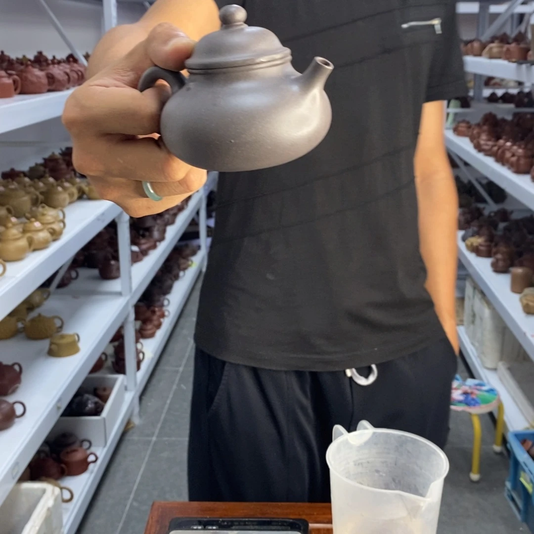 茶壶紫砂微瑕天青容天150