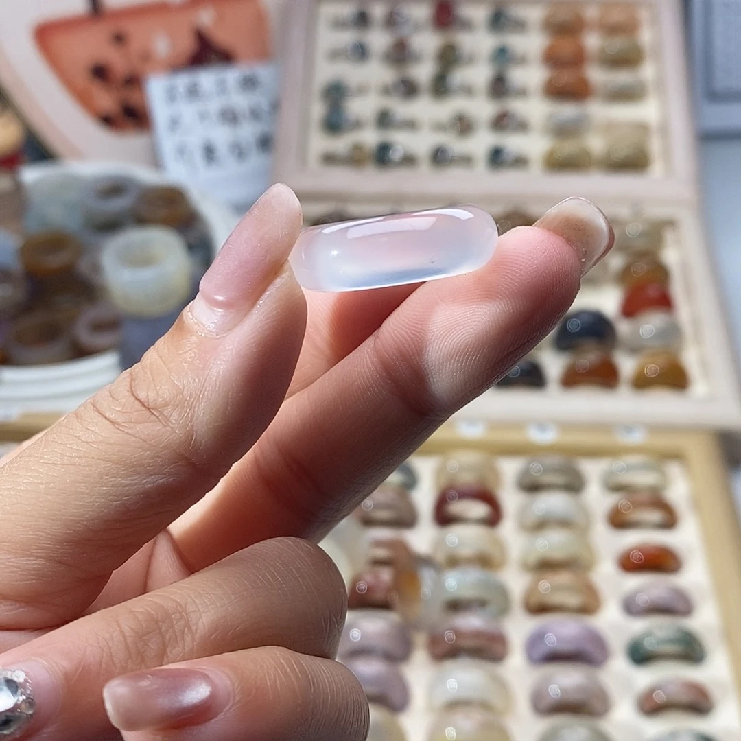 未镶嵌戒指玛瑙/玉髓B25不退换港15