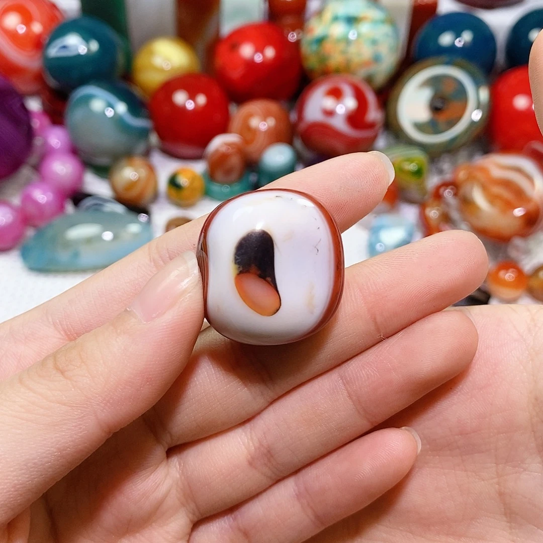 一***景玛瑙/玉髓未镶嵌珠宝奇石