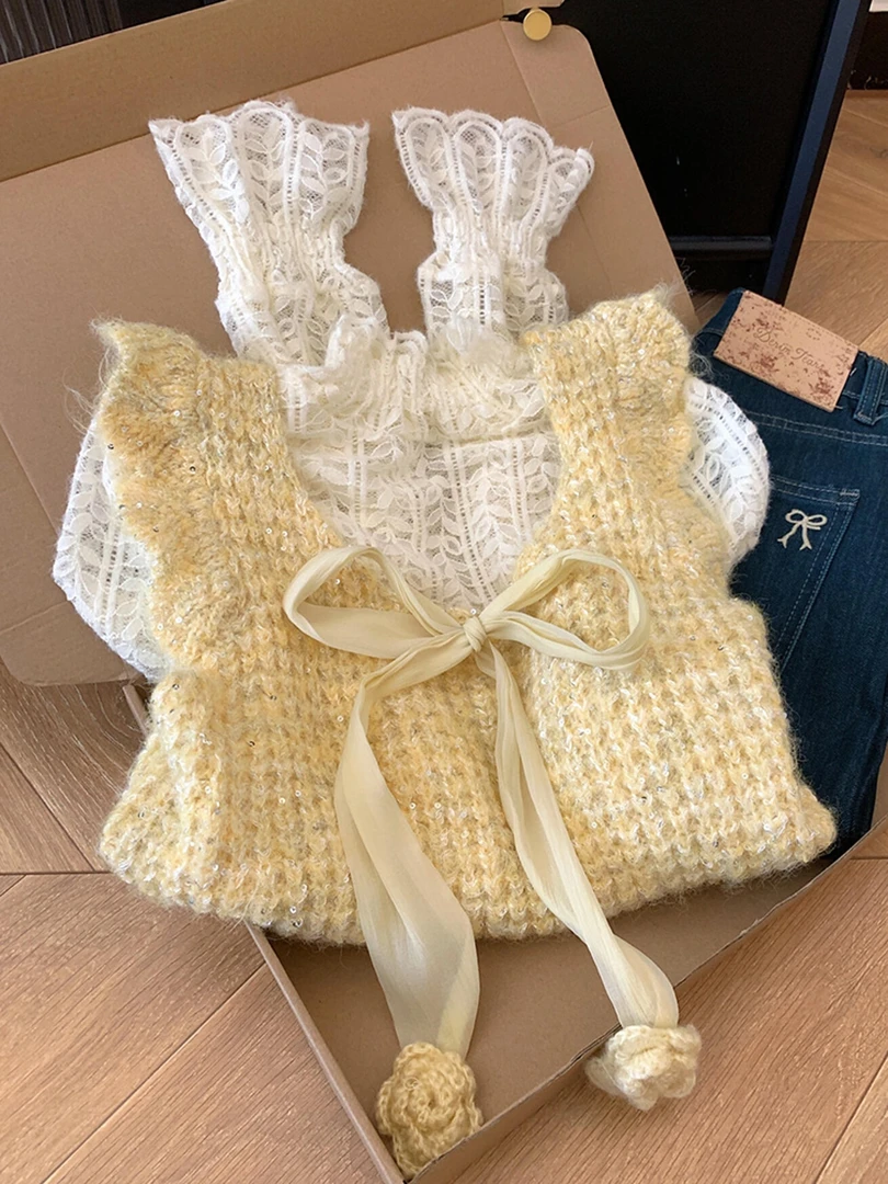 巨好看早秋一整套气质减龄高级感巨好看时尚蕾丝针织衫马甲两件套