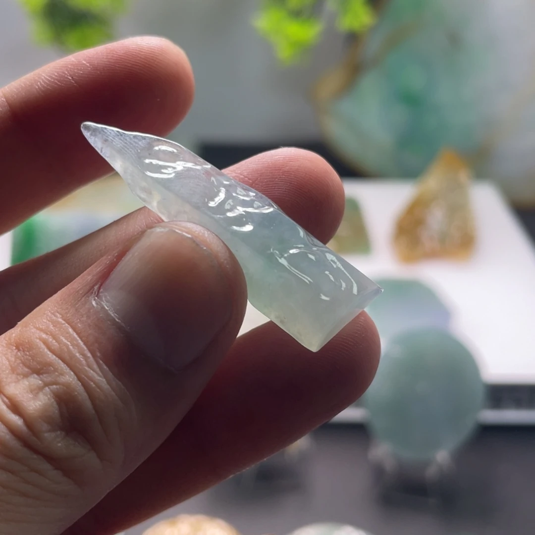 未镶嵌定制翡翠翡翠包工