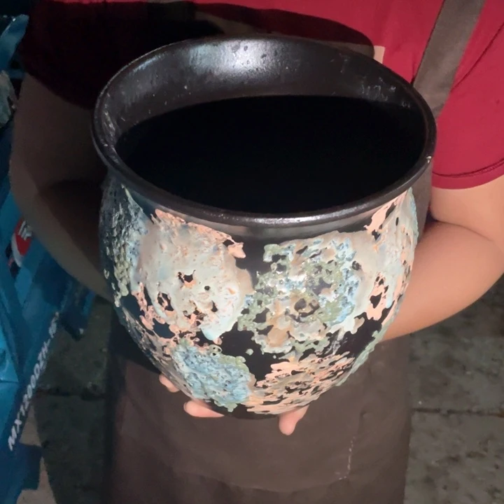 紫砂花盆口21高24瑕疵瑕疵
