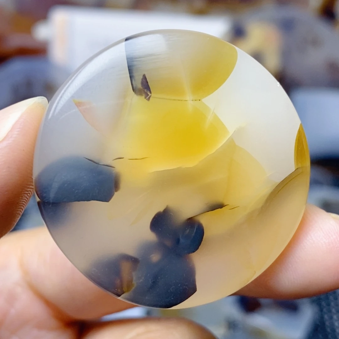 玛瑙/玉髓未镶嵌珠宝奇石